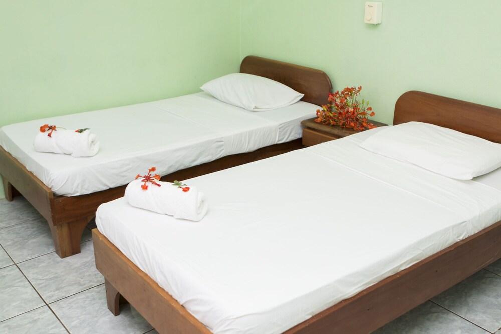 Hotel Nany Brasilito Luaran gambar